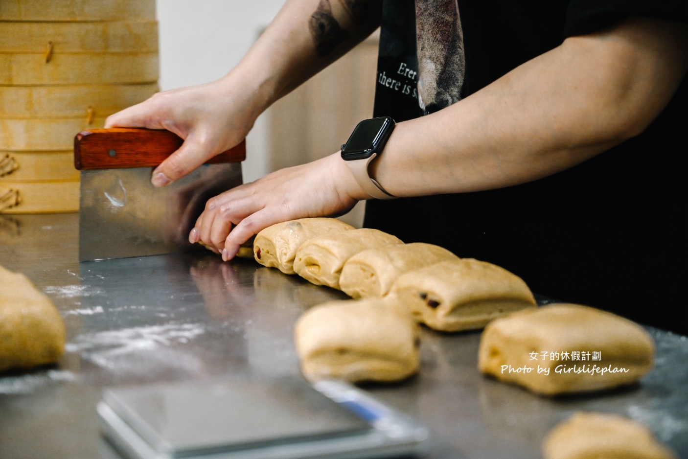 老上海包子 萬華｜買十送一傳統手工老麵包子(菜單) @女子的休假計劃
