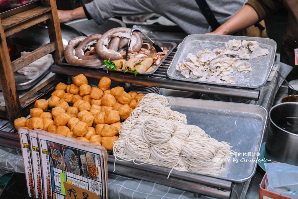 火生餛飩麵店|傳承第二代50年老店(菜單) @女子的休假計劃 火生餛飩麵店|傳承第二代50年老店(菜單) @女子的休假計劃