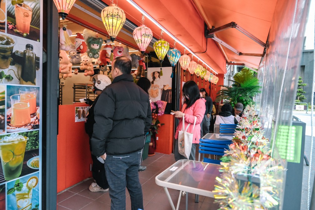 越南法國麵包工藝 台中店|搬家後依舊熱門,30元開吃(外帶) @女子的休假計劃 越南法國麵包工藝 台中店|搬家後依舊熱門,30元開吃(外帶) @女子的休假計劃