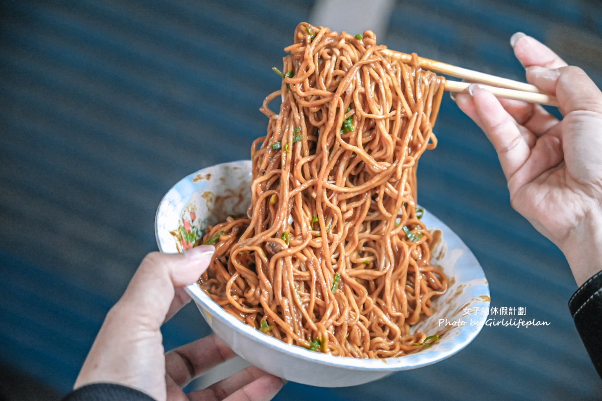 農權路炸醬麵|連在地人也激推雙醬麵配餛飩湯(菜單) @女子的休假計劃 農權路炸醬麵|連在地人也激推雙醬麵配餛飩湯(菜單) @女子的休假計劃