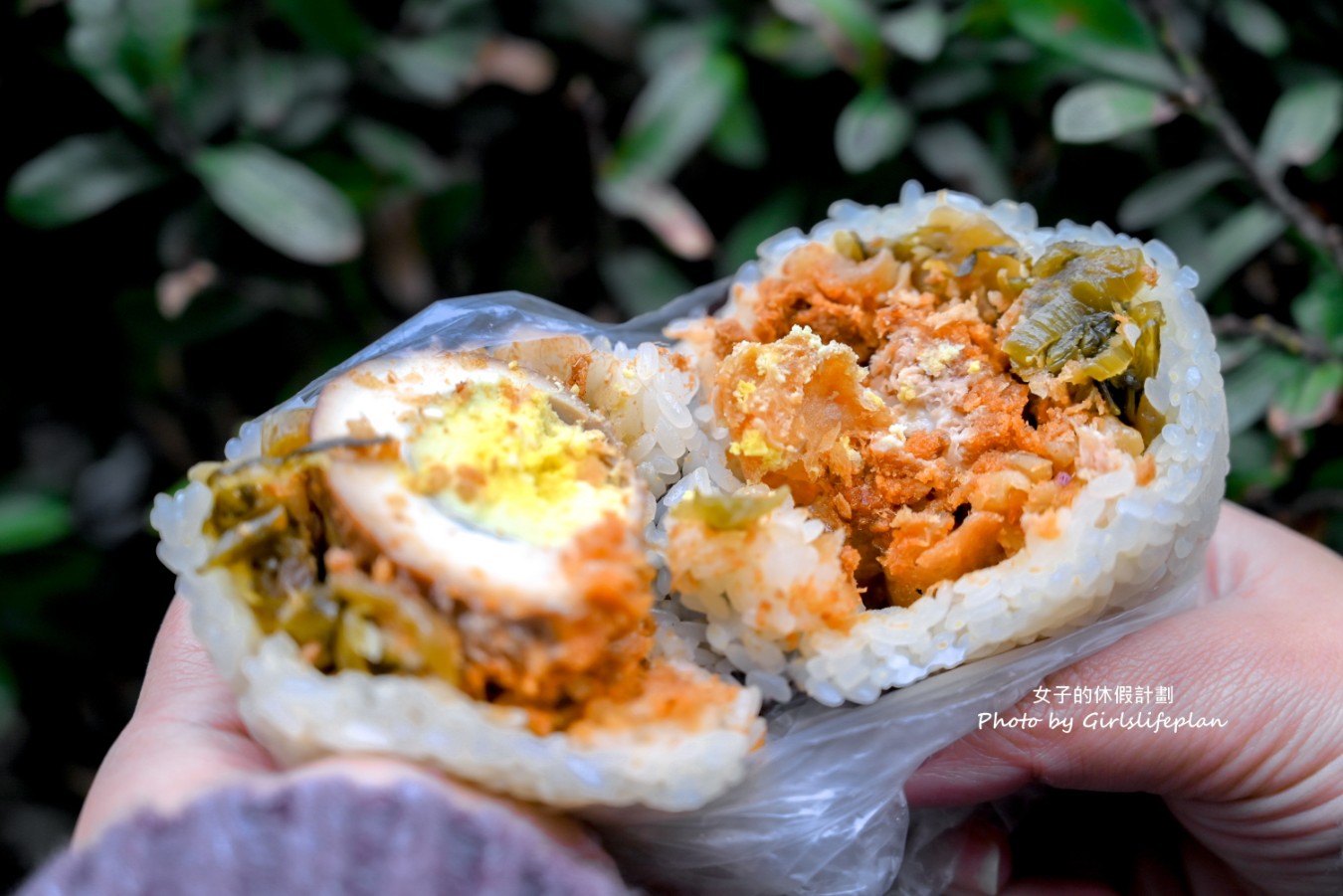飯糰霸｜超夯排隊美食，巨無霸飯糰35元起(外帶) @女子的休假計劃