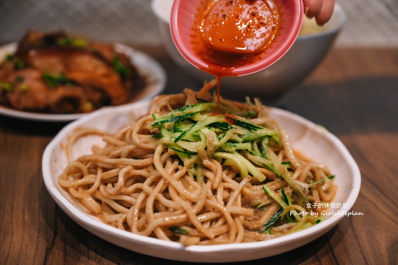 金香豬腳涼麵|被涼麵耽誤的豬腳店(行天宮隱藏版老饕名單) @女子的休假計劃 金香豬腳涼麵|被涼麵耽誤的豬腳店(行天宮隱藏版老饕名單) @女子的休假計劃