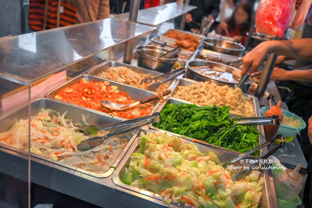 香滿園|在地近70年30元酸菜魯肉飯最受歡迎,500碗推薦(菜單) @女子的休假計劃 香滿園|在地近70年30元酸菜魯肉飯最受歡迎,500碗推薦(菜單) @女子的休假計劃