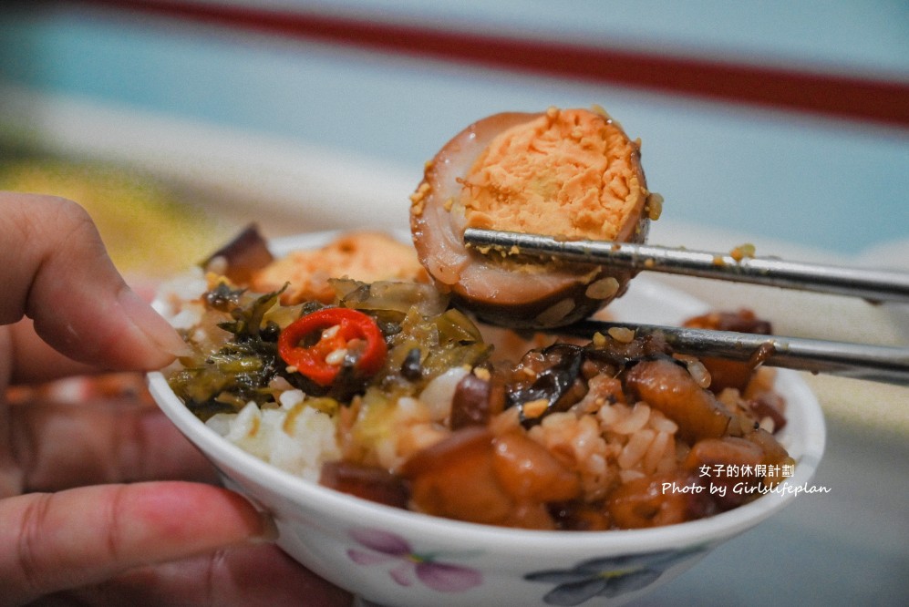 香滿園|在地近70年30元酸菜魯肉飯最受歡迎,500碗推薦(菜單) @女子的休假計劃 香滿園|在地近70年30元酸菜魯肉飯最受歡迎,500碗推薦(菜單) @女子的休假計劃