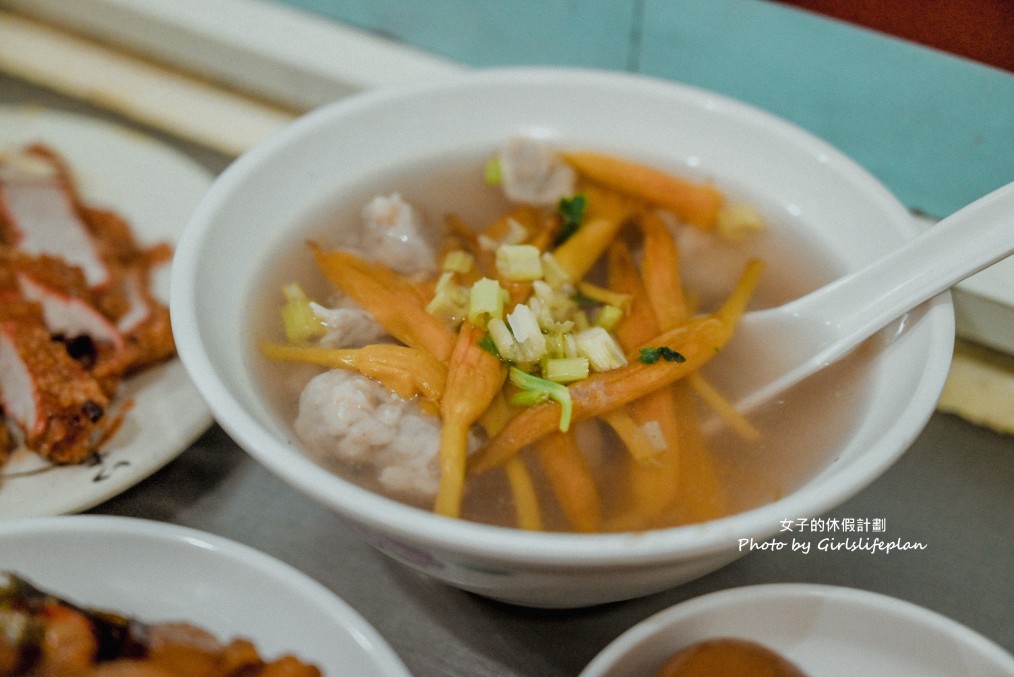香滿園|在地近70年30元酸菜魯肉飯最受歡迎,500碗推薦(菜單) @女子的休假計劃 香滿園|在地近70年30元酸菜魯肉飯最受歡迎,500碗推薦(菜單) @女子的休假計劃