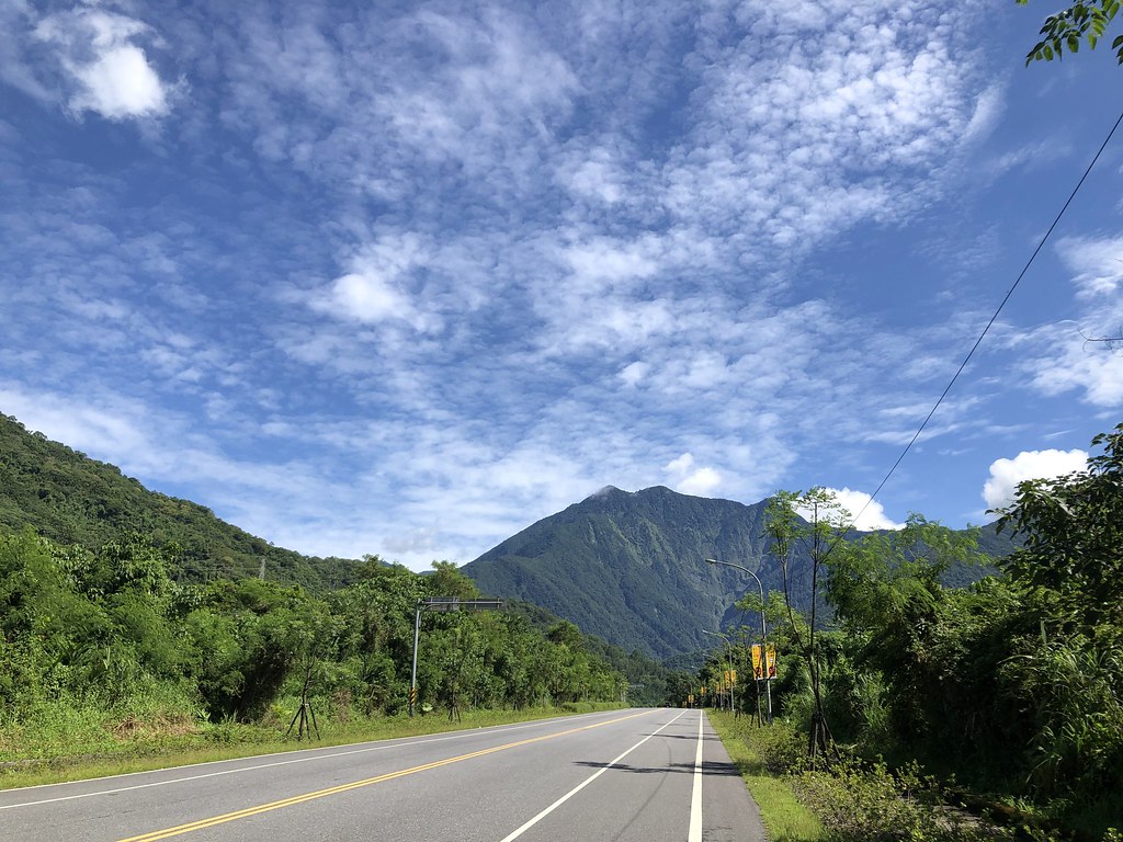 【花蓮民宿】潭心閣：青山綠水白雲渺渺鯉魚潭旁自然風情景觀民宿。 @女子的休假計劃