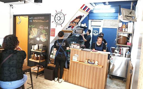 【台南．中西區】Panino Cafe’帕里諾 Panini 專賣，帕尼尼專賣店，平價美味的早餐 @女子的休假計劃