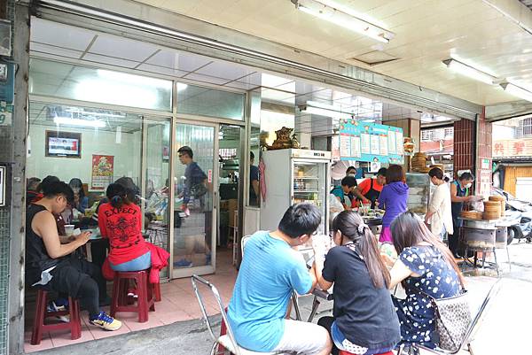 太和豆漿 | 40年老店招牌台式無敵巨無霸海景饅頭蛋(外帶) @女子的休假計劃