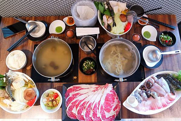 XO SHABU SHABU，在黑白時髦火鍋店涮出精選食材與私房XO醬料的美味|永和|永安市場站 @女子的休假計劃