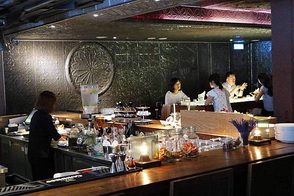 台北南京復興站 | 333 RESTAURANT & BAR，悠閒渡過美好假日早午餐食光 |台北小巨蛋 @女子的休假計劃