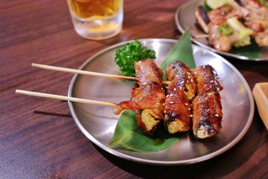 新店大坪林捷運站 | 肉道場繁盛居酒屋，每個人心中都有一個深夜食堂 @女子的休假計劃