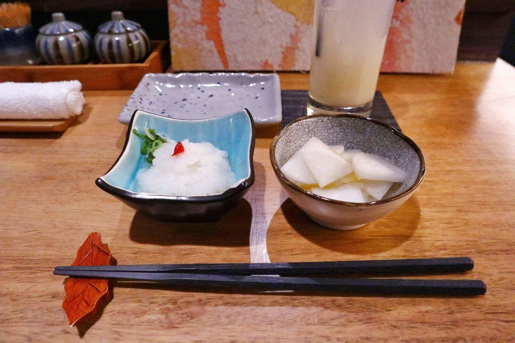 台北鳥喜：不用飛出國就能摘星美食，連續10年榮獲米其林一星東京”とり喜”台北米其林餐盤推薦！台北信義美食/商業午餐  @女子的休假計劃