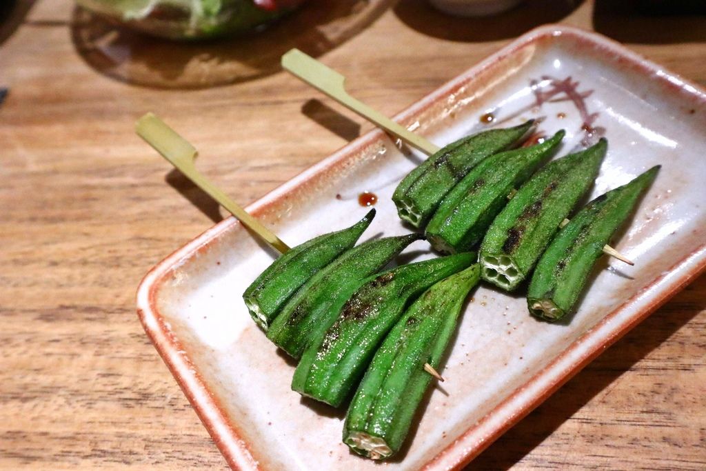 台北鳥喜：不用飛出國就能摘星美食，連續10年榮獲米其林一星東京”とり喜”台北米其林餐盤推薦！台北信義美食/商業午餐  @女子的休假計劃
