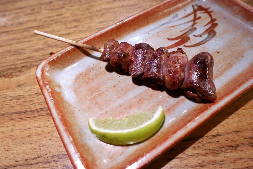 台北鳥喜：不用飛出國就能摘星美食，連續10年榮獲米其林一星東京”とり喜”台北米其林餐盤推薦！台北信義美食/商業午餐  @女子的休假計劃