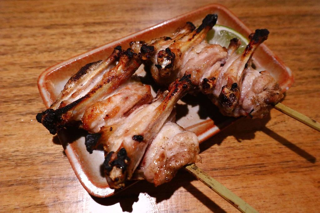 台北鳥喜：不用飛出國就能摘星美食，連續10年榮獲米其林一星東京”とり喜”台北米其林餐盤推薦！台北信義美食/商業午餐  @女子的休假計劃