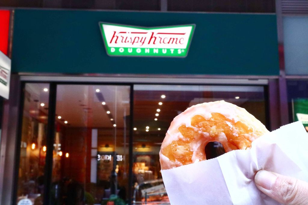 Krispy Kreme 期間限定「香烤布蕾甜甜圈」，螞蟻人的最愛女孩們等什麼！(指定門市販售) @女子的休假計劃