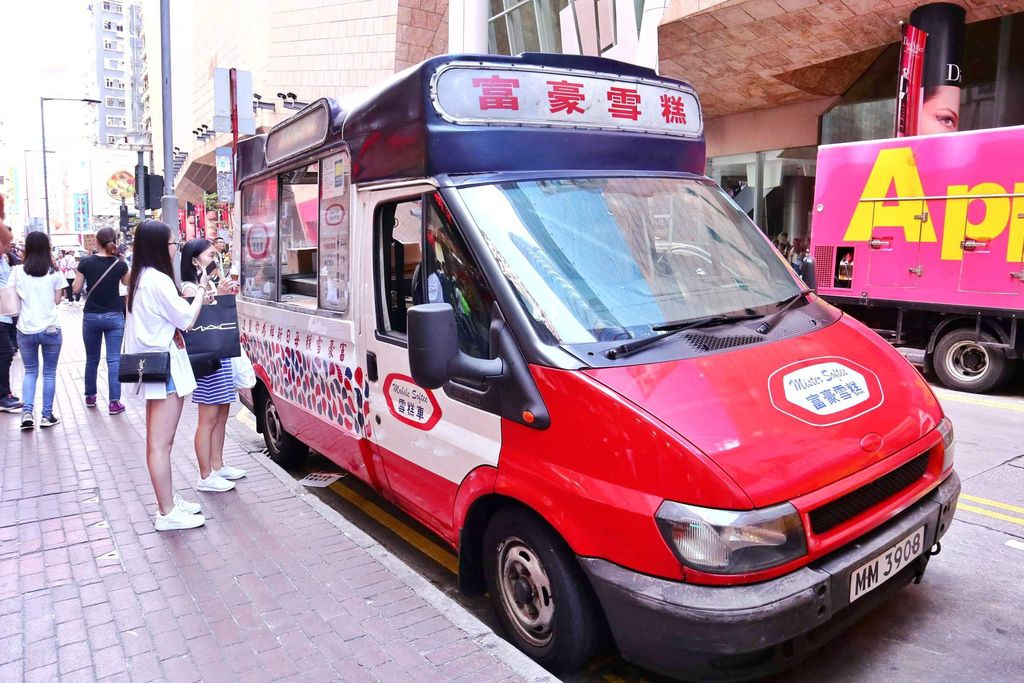 【香港美食】富豪雪糕Mister Softee，穿梭在城市中伴隨香港人記憶的老味道 |香港必吃 |香港隱藏美食 |香港甜點 @女子的休假計劃