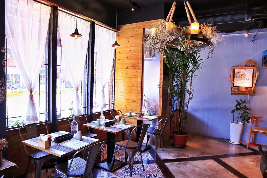 冪La Miette Cafe&Bistro歐陸廚房 |新竹IG打卡熱門餐廳，冪咖啡 |西班牙料理 |新竹美食外帶 @女子的休假計劃