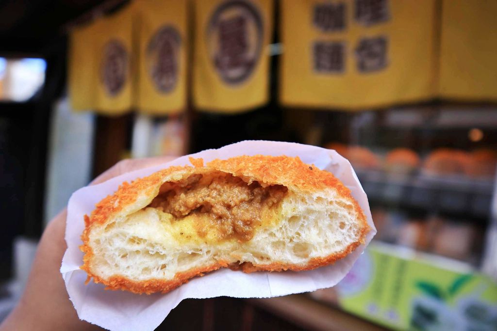 源寶屋咖哩麵包：外酥內軟香氣濃郁的日式散步小食/花蓮美食外帶 @女子的休假計劃