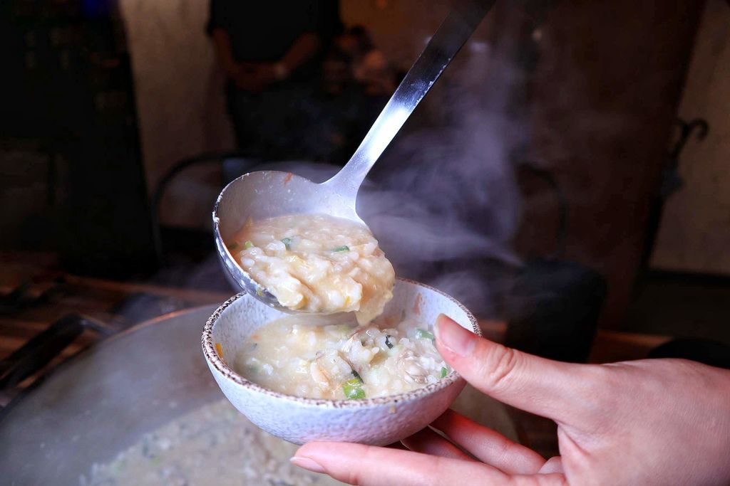 【台北松山】極蜆鍋物，浮誇系仙氣海鮮盤蜆到成精的海味 |民生社區火鍋 @女子的休假計劃