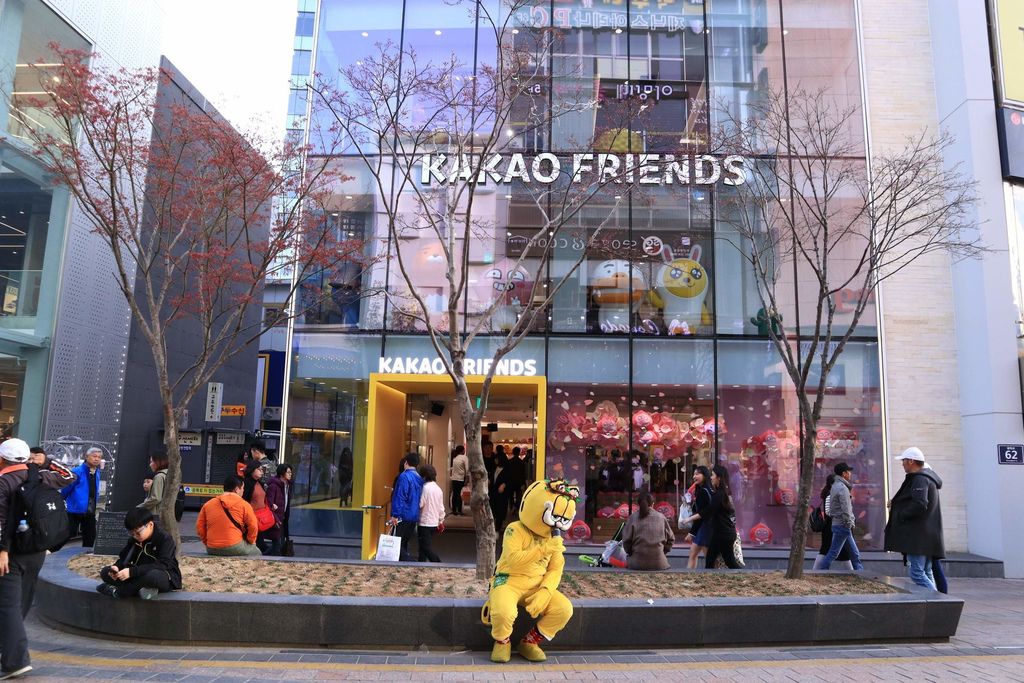 【韓國釜山】KAKAO Friends釜山旗艦店，即將來台快閃店忠孝SOGO @女子的休假計劃