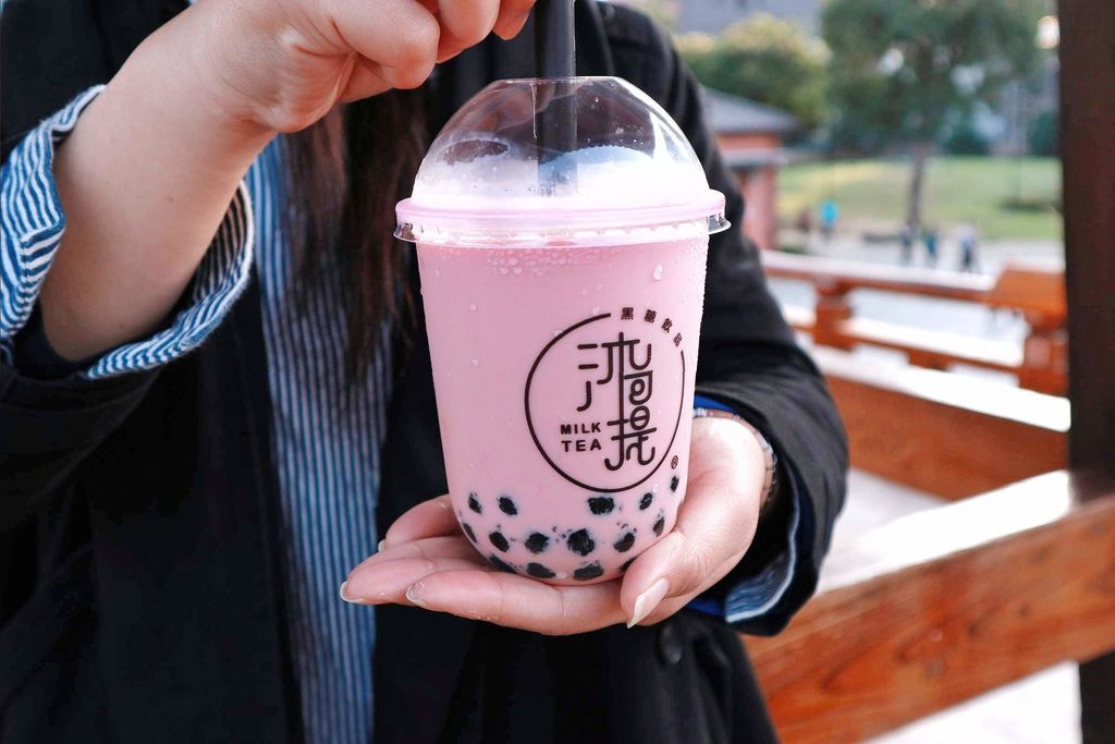 【台北西門町】沐可提MILK TEA：濃香甜蜜黑糖珍珠飲專賣店 /台北飲料推薦 /奶蓋 @女子的休假計劃