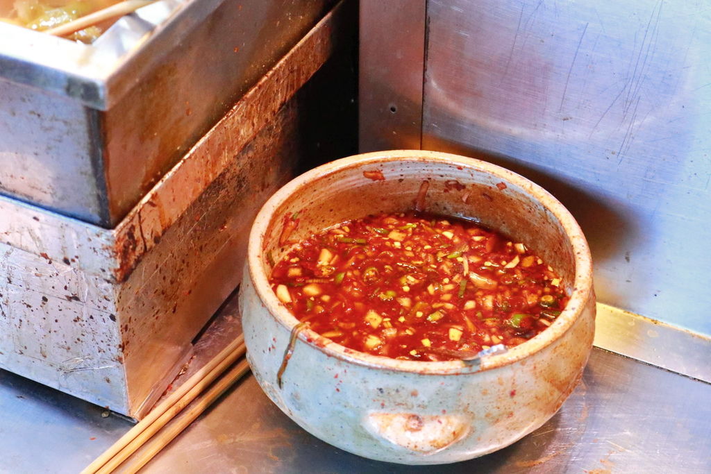 【韓國大邱美食】珍味煎餅진미찌짐，廉賣市場裡CP值高到美上天的銅板美食 /半月堂站 @女子的休假計劃