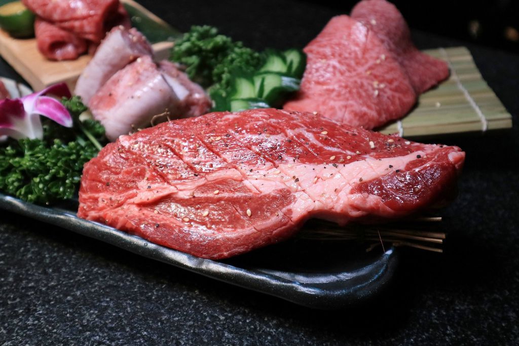 【新莊燒肉推薦】鹿兒島燒肉專賣店新莊中華店：桌邊燒烤 /高品質頂級食材 @女子的休假計劃