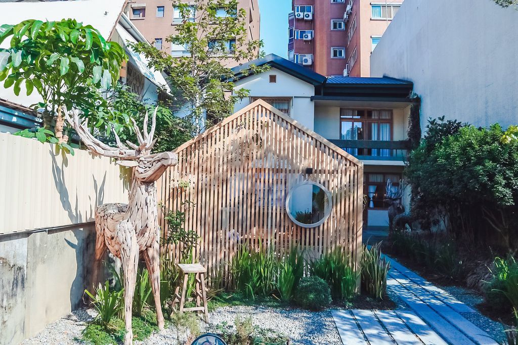 Homehome｜框架外的圓如家般的溫暖畫面(台中早午餐) @女子的休假計劃