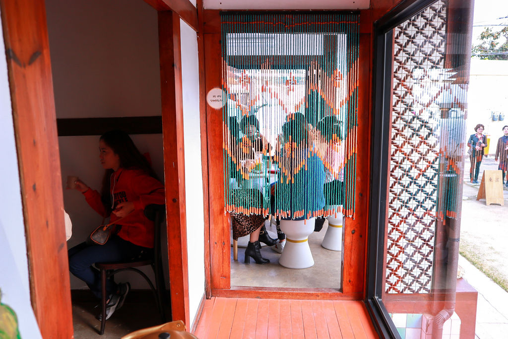 【韓國慶州咖啡廳】東京咖啡廳터리로스동경：走進巷弄胡同內品味老屋氣質的微甜與咖啡香 /黃南洞咖啡街/黃綠丹街 @女子的休假計劃