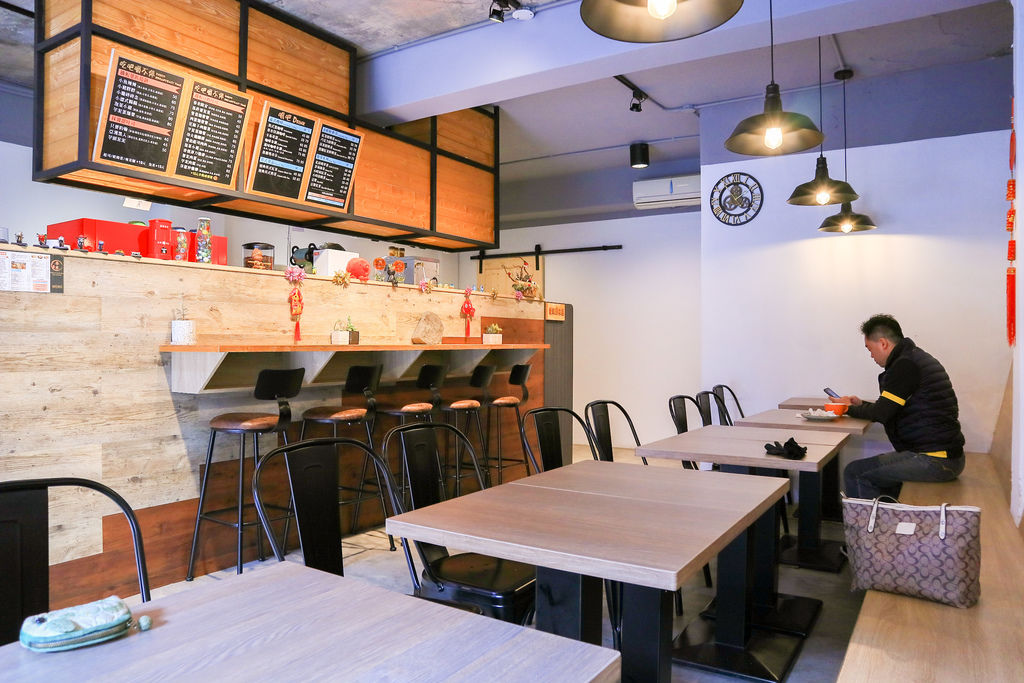 新北早餐 春米鐵板吐司中和安邦店 爆餡芋泥 邪惡的黃金起司瀑布 中和好市多 女子的休假計劃 新北早餐 春米鐵板吐司中和安邦店 爆餡芋泥 邪惡的黃金起司瀑布 中和好市多 女子的休假計劃