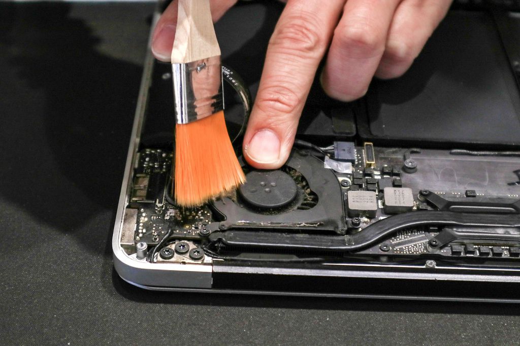 FAST蘋果快速維修中心(內湖店)：iPhone維修手機換電池就是快，超專業的蘋果專家 @女子的休假計劃