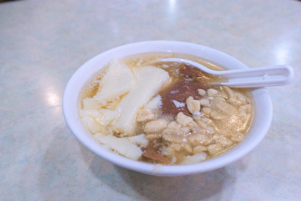 【淡水美食】淡水滬尾豆花店：在地古早味回憶 /食尚玩家 @女子的休假計劃