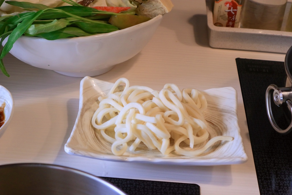 原涮樂活鍋物：回歸食物本質涮出原味，越煮越美味，連素食者也能吃的滿分火鍋。【台北火鍋】 @女子的休假計劃