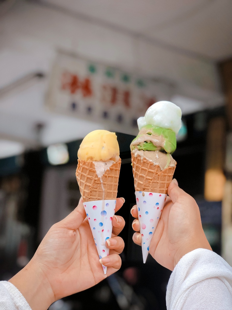 【永和美食】和美冰果室，傳統古早味叭噗冰淇淋 /樂華夜市美食/外帶 @女子的休假計劃