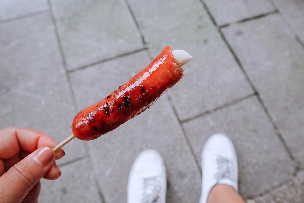李家黑豬肉現烤香腸｜來萬華必吃在地台北日常小吃(外帶) @女子的休假計劃