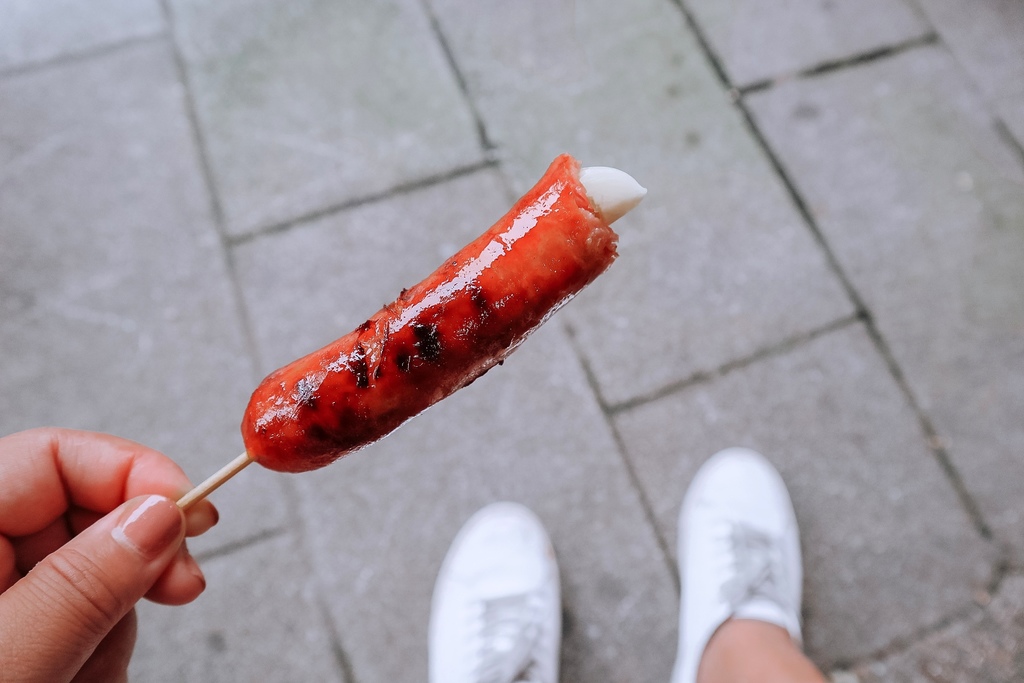 李家黑豬肉香腸｜來萬華必吃在地台北日常小吃(外帶) @女子的休假計劃