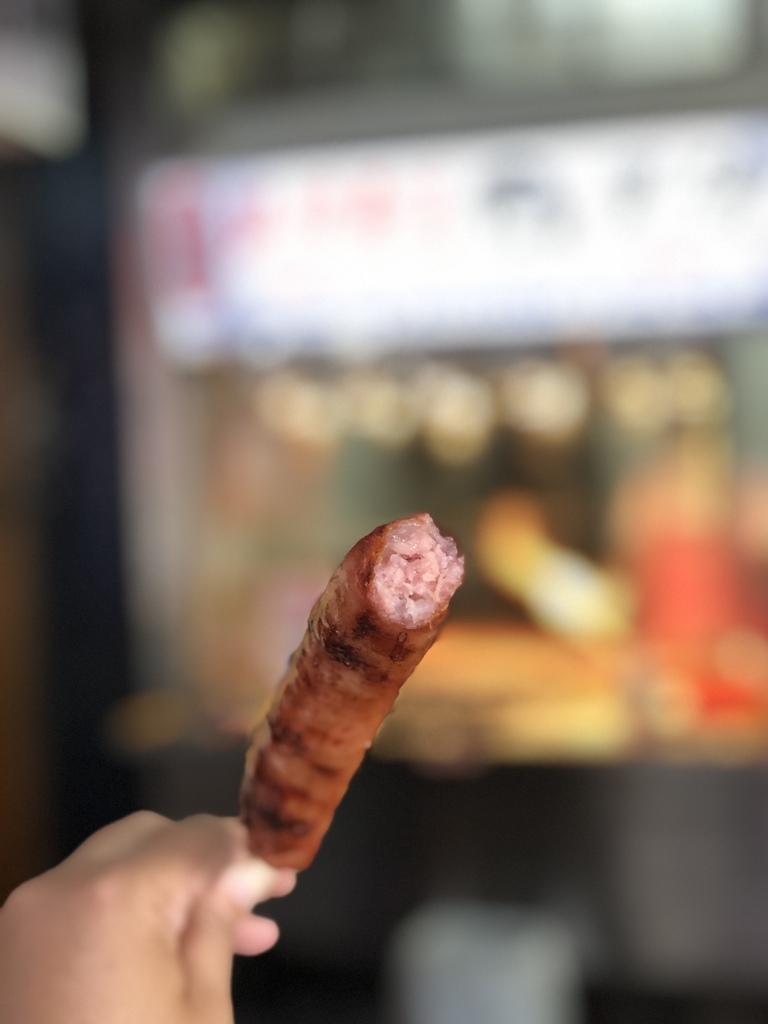 李家黑豬肉現烤香腸｜來萬華必吃在地台北日常小吃(外帶) @女子的休假計劃