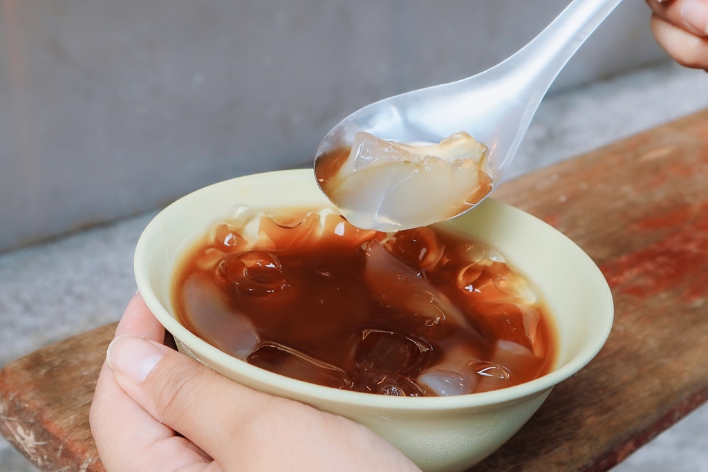 阿賢古早味麵茶｜麵茶碰餅繃出小時候古早味回憶(菜單) @女子的休假計劃