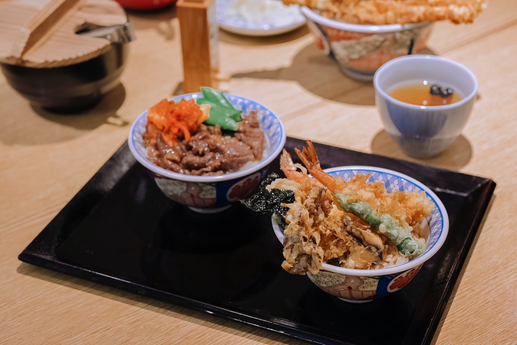 【台北天丼美食】金子半之助與老乾杯監製打造日本和牛雙饗丼，和牛VS炸物爽享受，小朋友才做選擇！ @女子的休假計劃