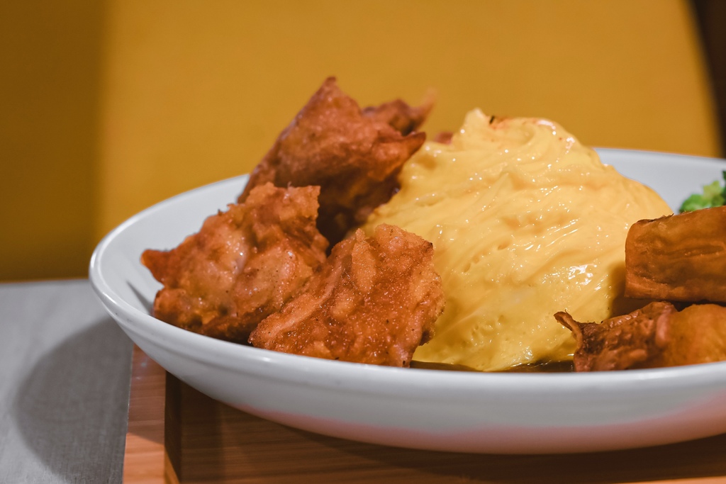 私嚐の吃飯｜東門市場週邊溫馨寵物友善餐廳，IG打卡美食/新竹美食/外帶 @女子的休假計劃