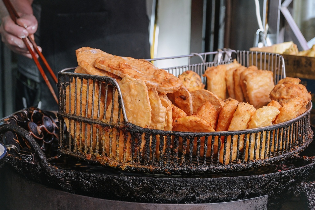 【新竹美食】北門炸粿，百年老店四代傳承，在地傳統古早味國民小吃(外帶) @女子的休假計劃