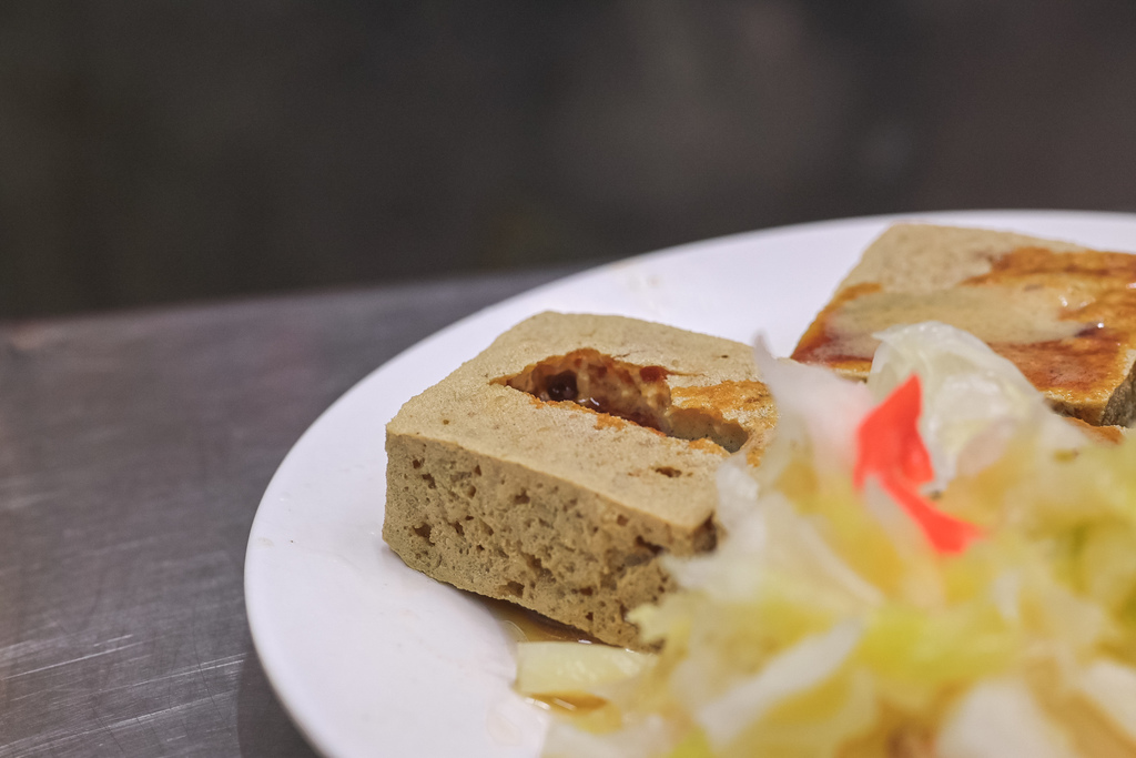 金佳脆皮臭豆腐｜30年在地最強人氣排隊美食(外帶) @女子的休假計劃