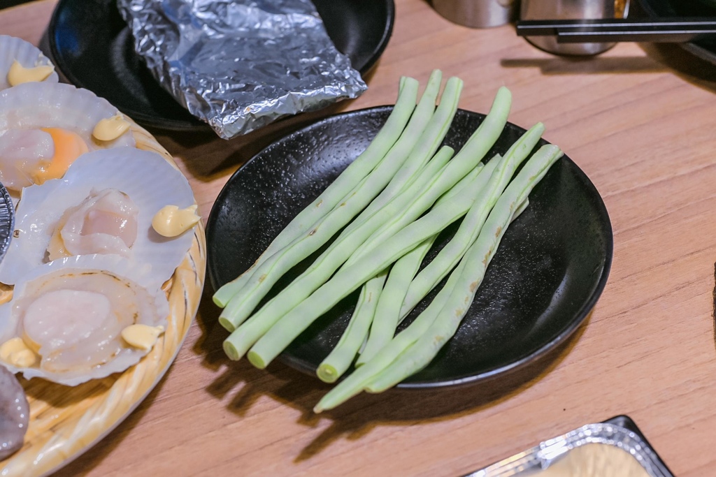 【板橋燒肉燒烤吃到飽】燒肉殿板橋旗艦店：爽爽無限吃到飽「和牛燒肉、戰車龍蝦、海鮮、啤酒等」 @女子的休假計劃